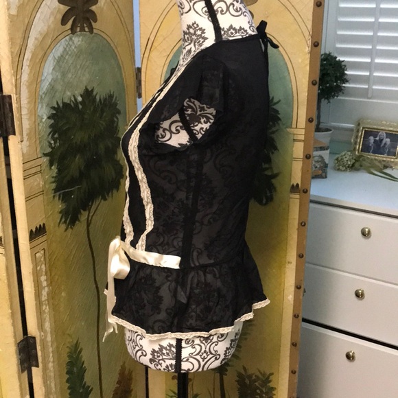 Lace sheer top - Picture 3 of 5